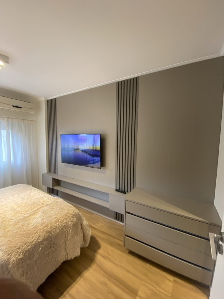 Mueble de TV para dormitorio – Carpens, La Plata