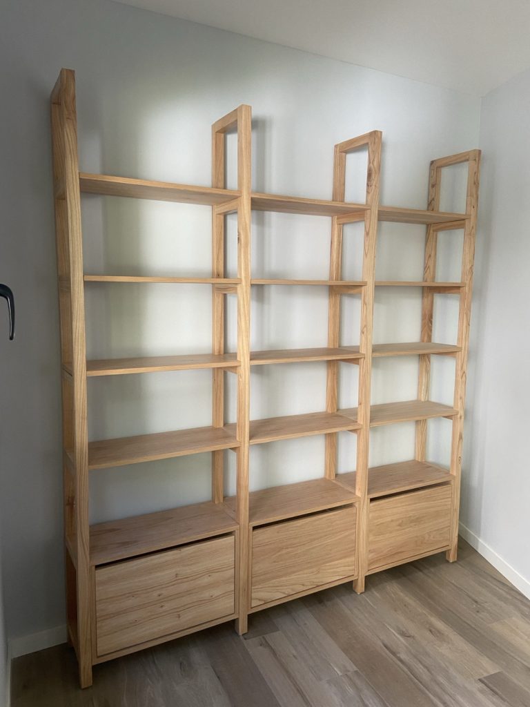 Biblioteca de pared – Carpens, La Plata